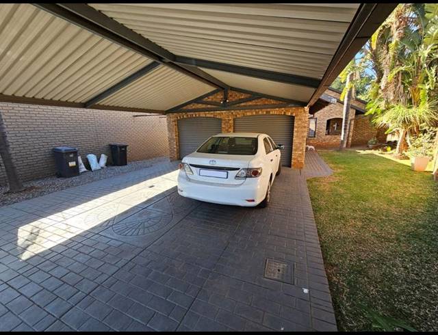 3 BEDROOM HOUSE FOR SALE IN MONTANA PARK